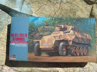 Hasegawa 31146 Sd. Kfz 251/9 'Stummel'
